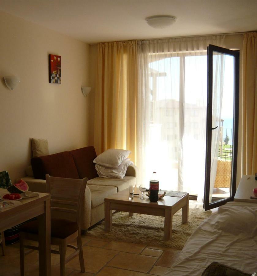 דירות קברנה Kaliakria Apart מראה חיצוני תמונה